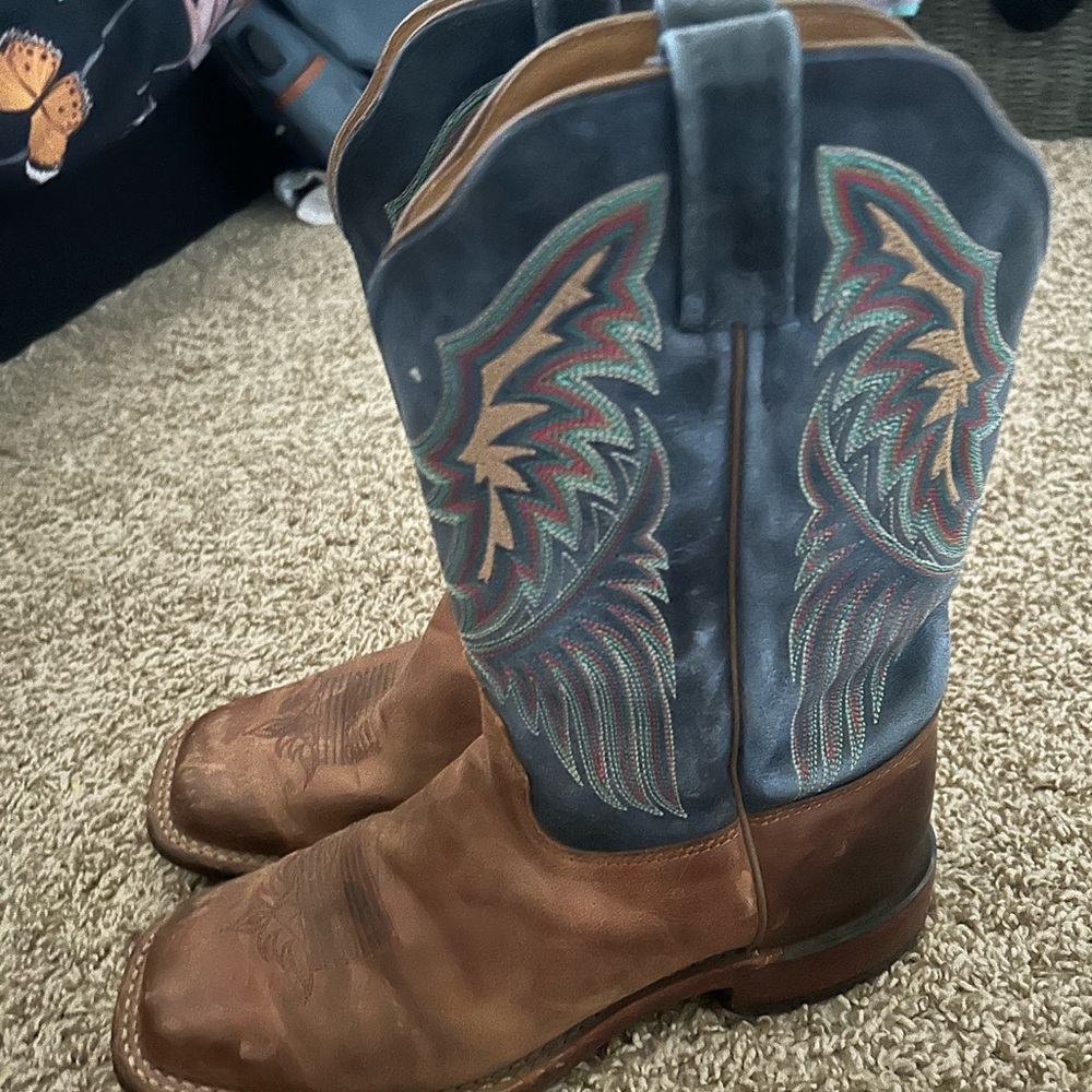 Size 9 Tony lama boots